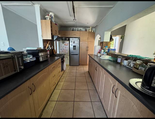 4 BEDROOM HOUSE FOR SALE IN BARBERTON